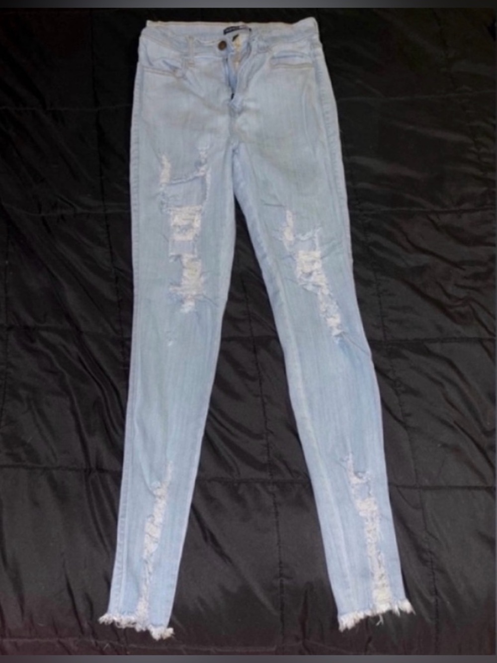 Fashion Nova Light Blue Distressed Women's Skinny Jeans